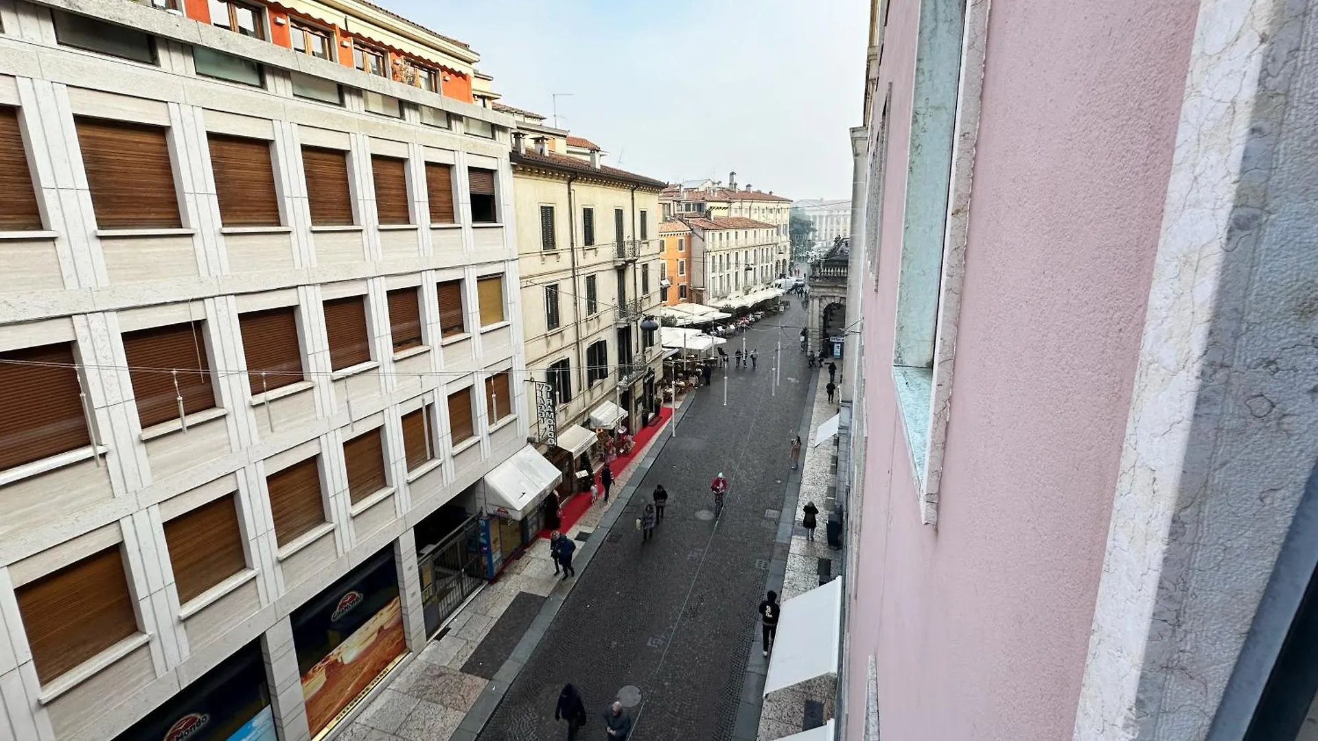 B&B Alla Casa Di Lucia Verona Alojamento de Acomodação e Pequeno-almoço