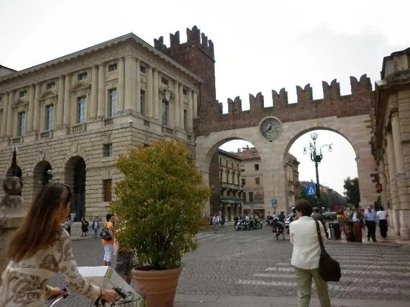 Oda ve Kahvaltı B&B Alla Casa Di Lucia Verona